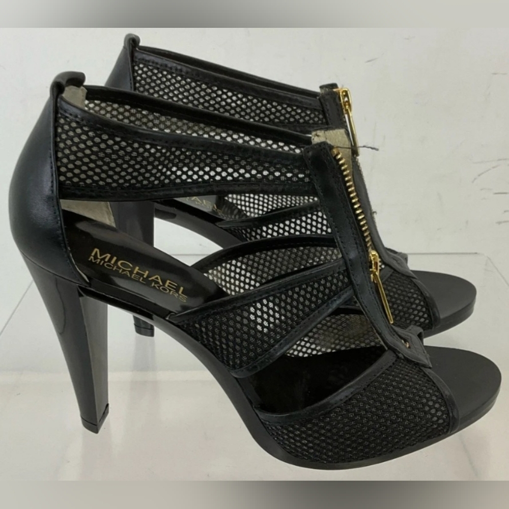 Michael Kors Berkley T Strap Heels - Picture 3 of 6